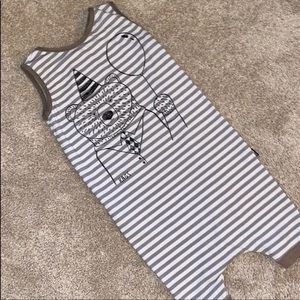 Rags to raches party bear